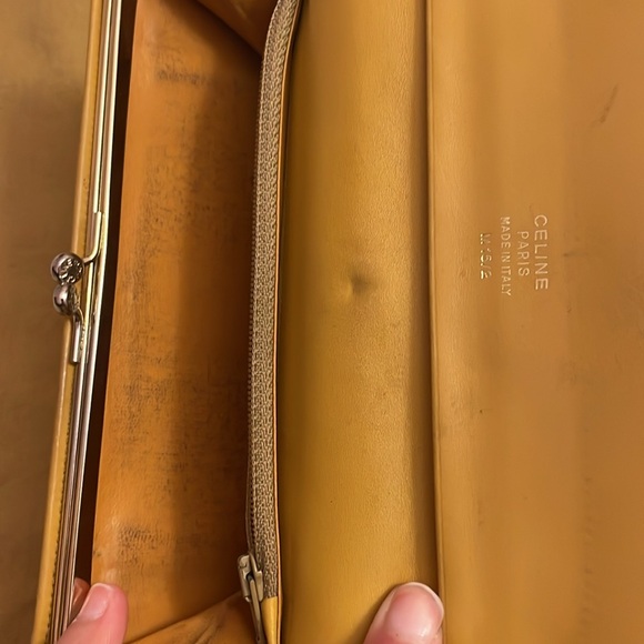 Celine Wallet - Picture 14 of 16
